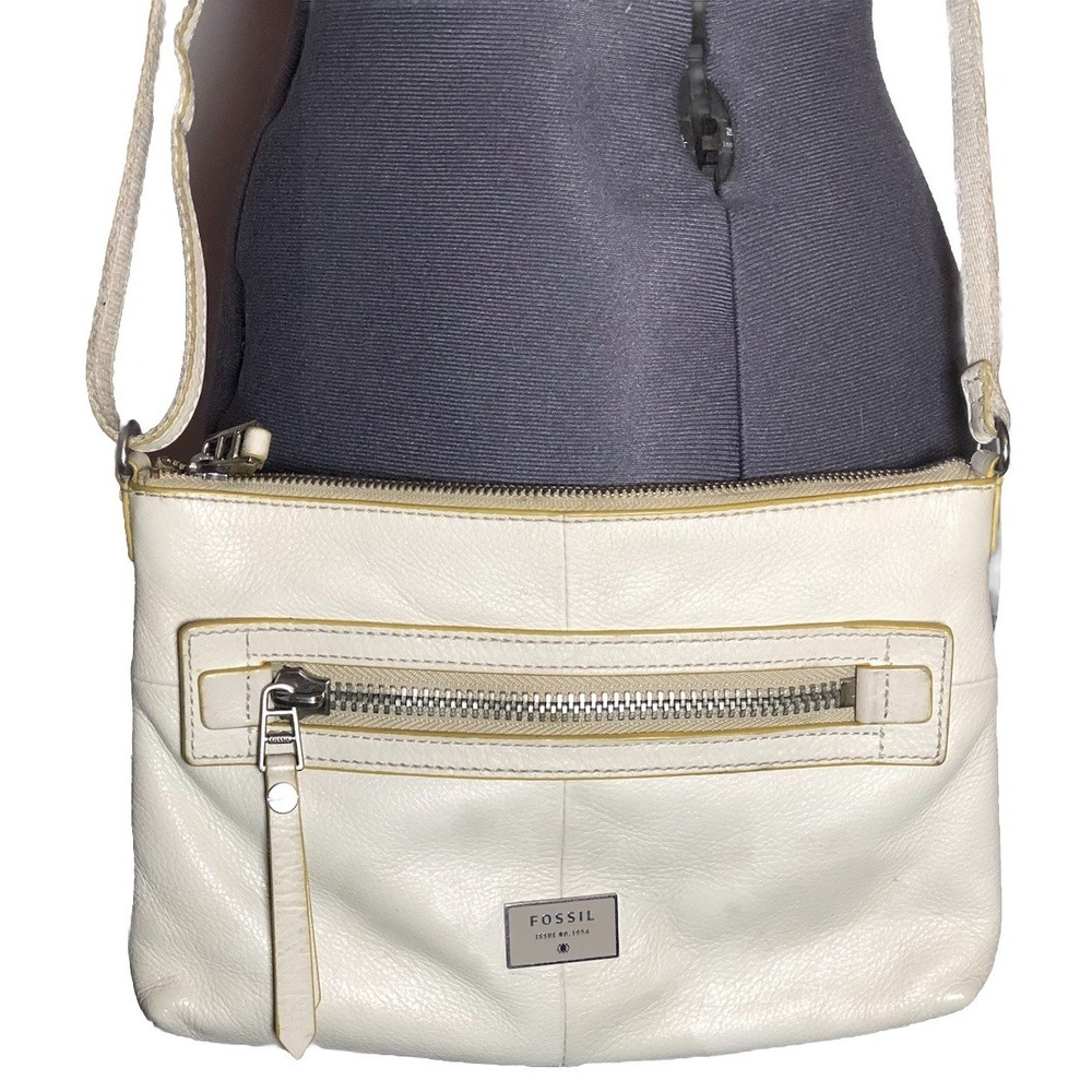 Vtg Y2K Fossil Dawson Crossbody Bag Off White Ivory Leather Quiet Luxury STAINED